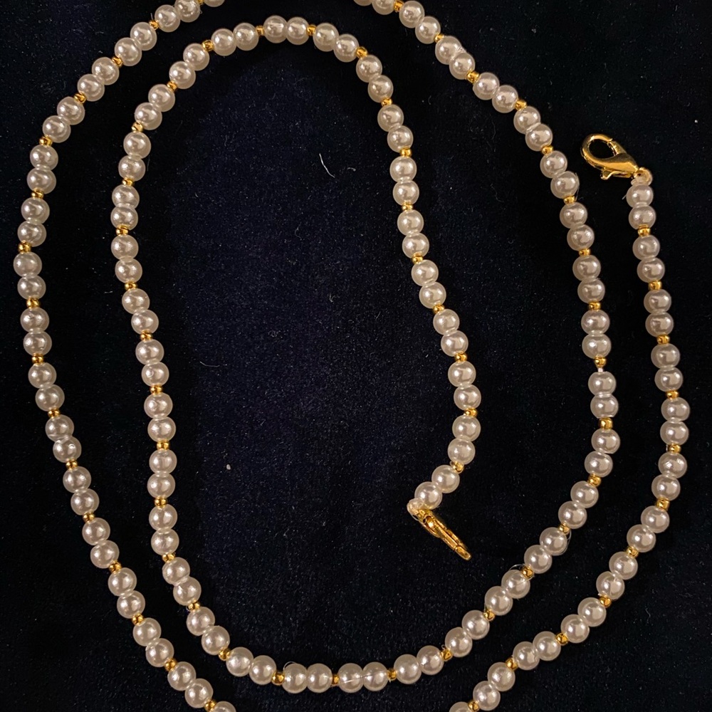 Mask necklace